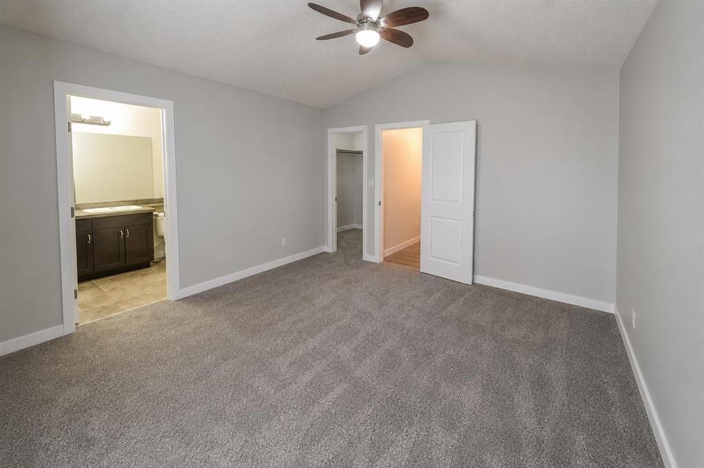 8722 Willow Drive  - Photo 22