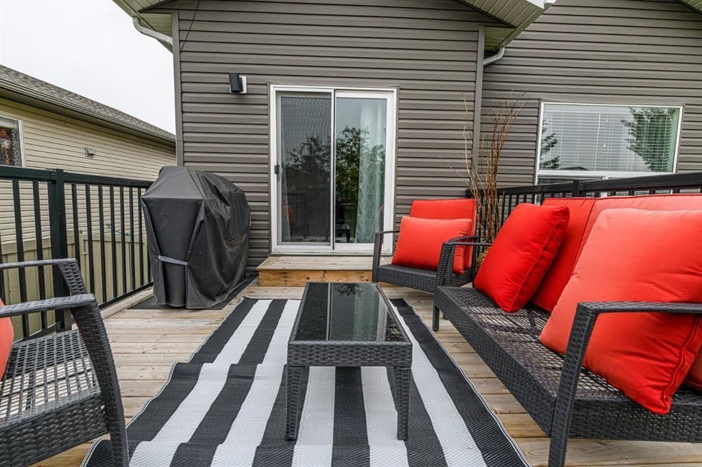 8722 Willow Drive  - Photo 31