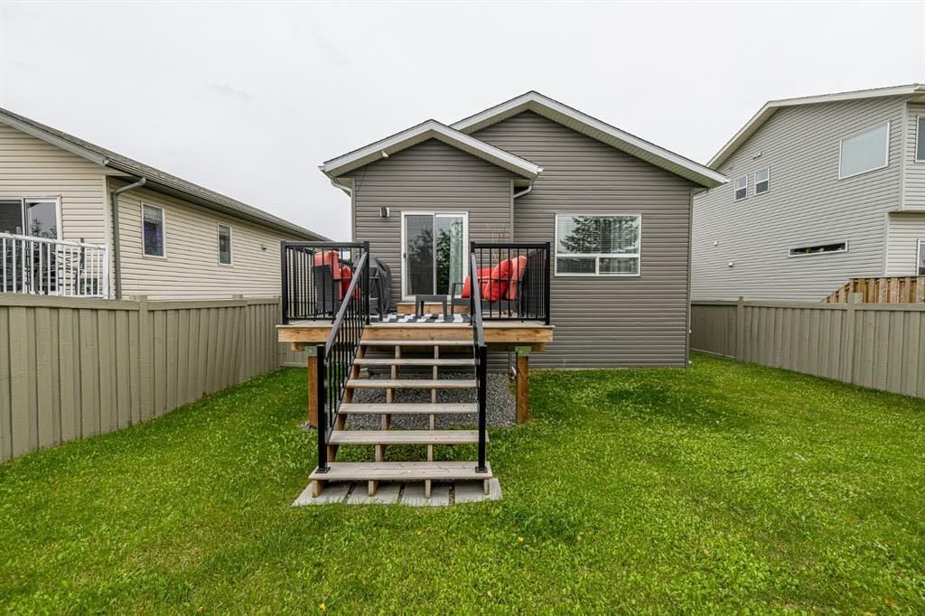 8722 Willow Drive  - Photo 33