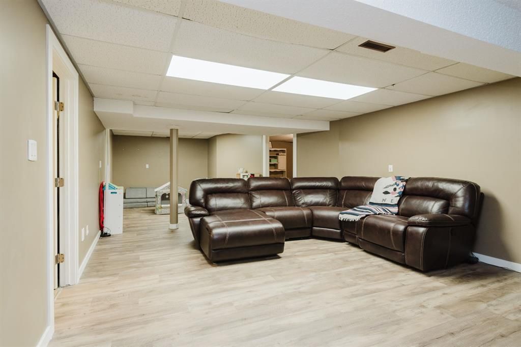 7206 Patterson Drive  - Photo 16