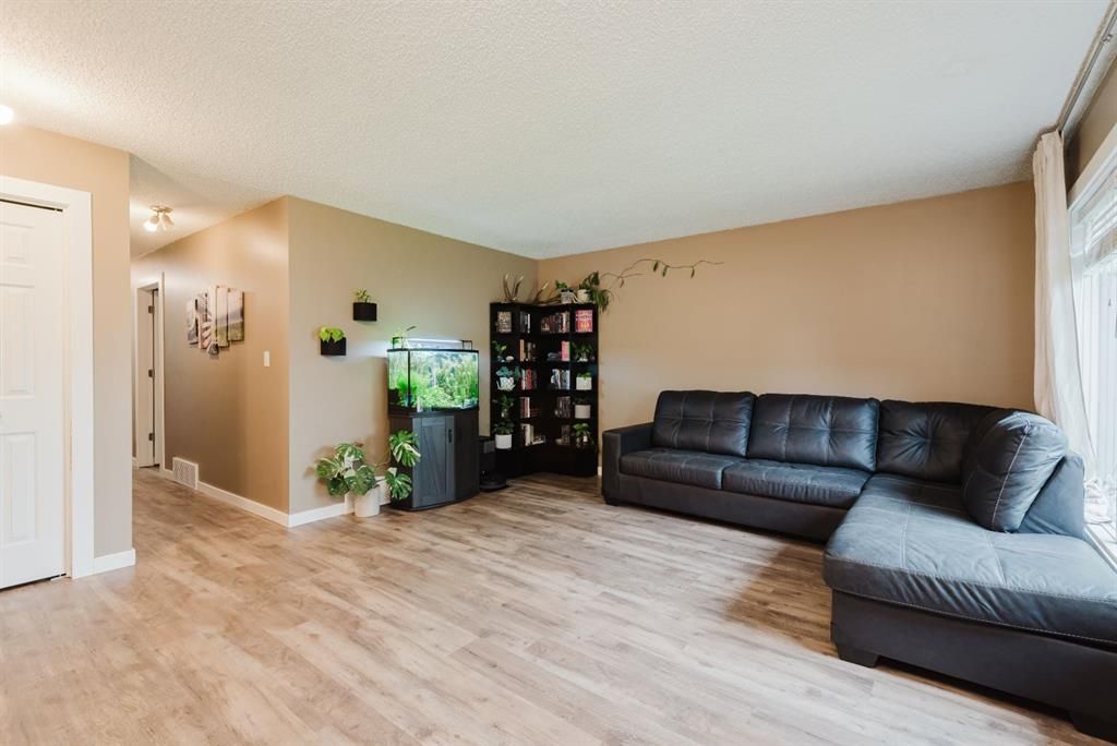 7206 Patterson Drive  - Photo 3