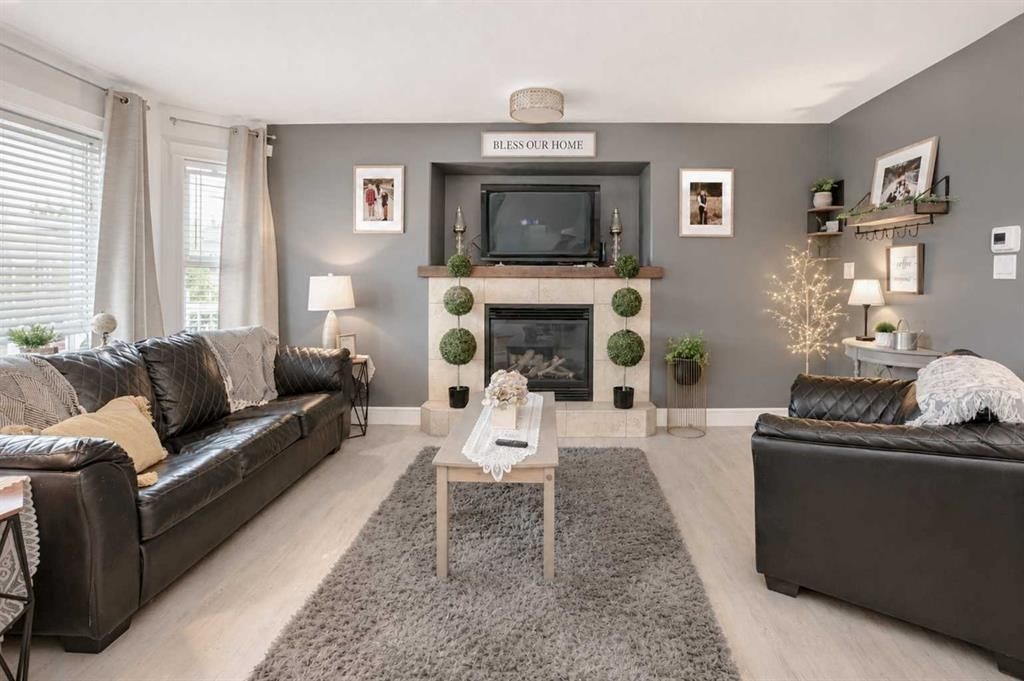 7406 91 Street  - Photo 5