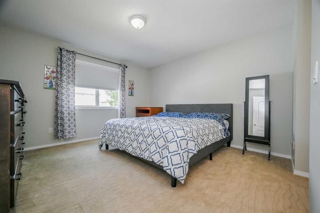 10626 Royal Oaks Drive  - Photo 15