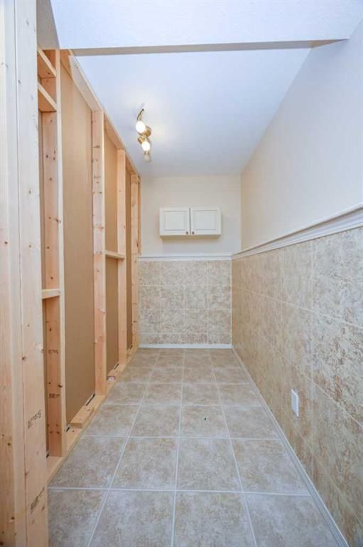 10626 Royal Oaks Drive  - Photo 25