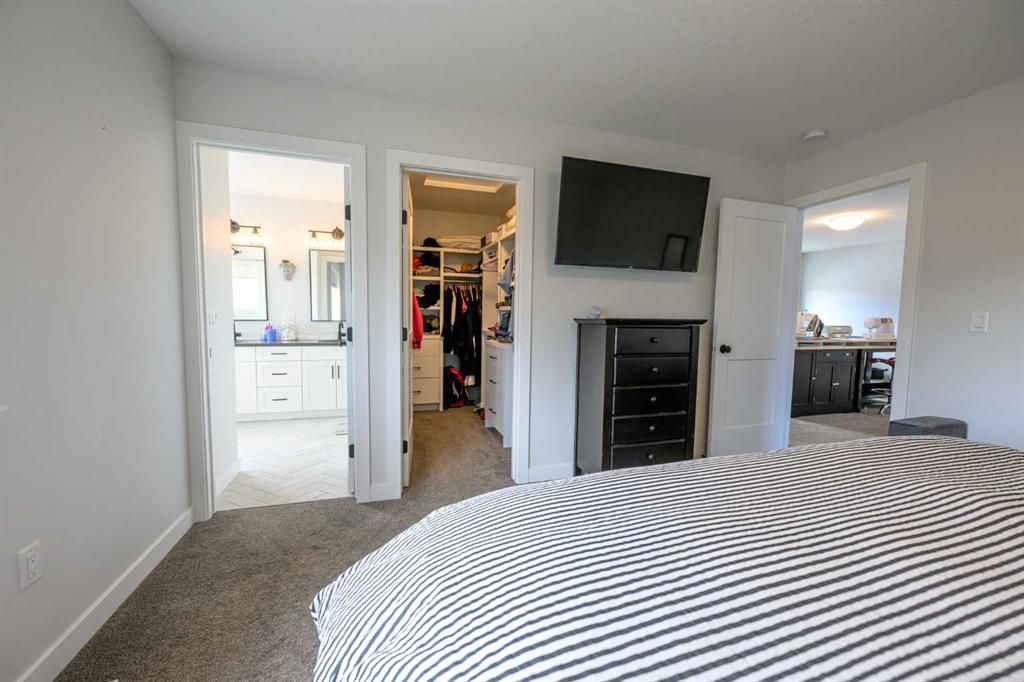 10717 150 Avenue  - Photo 21