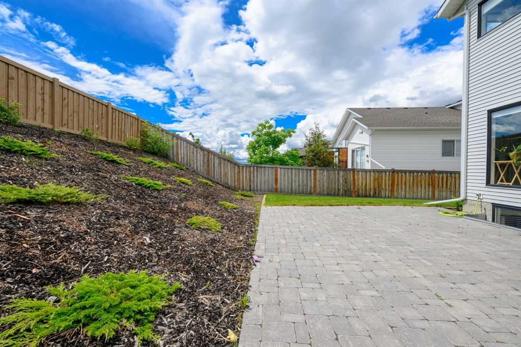 10717 150 Avenue  - Photo 7