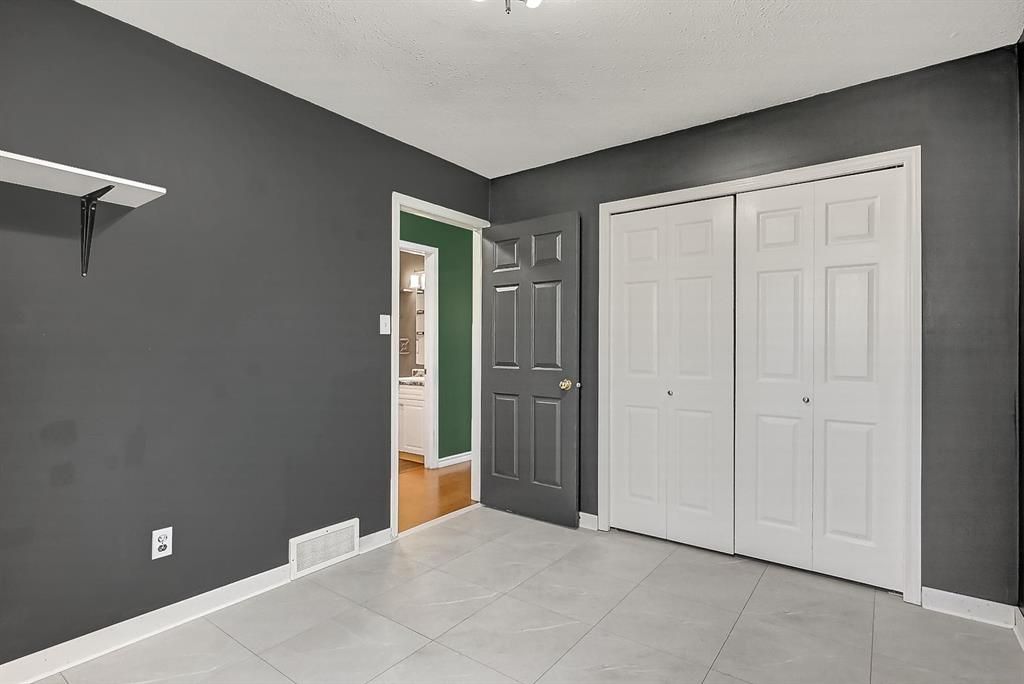 10036 107 Avenue  - Photo 11