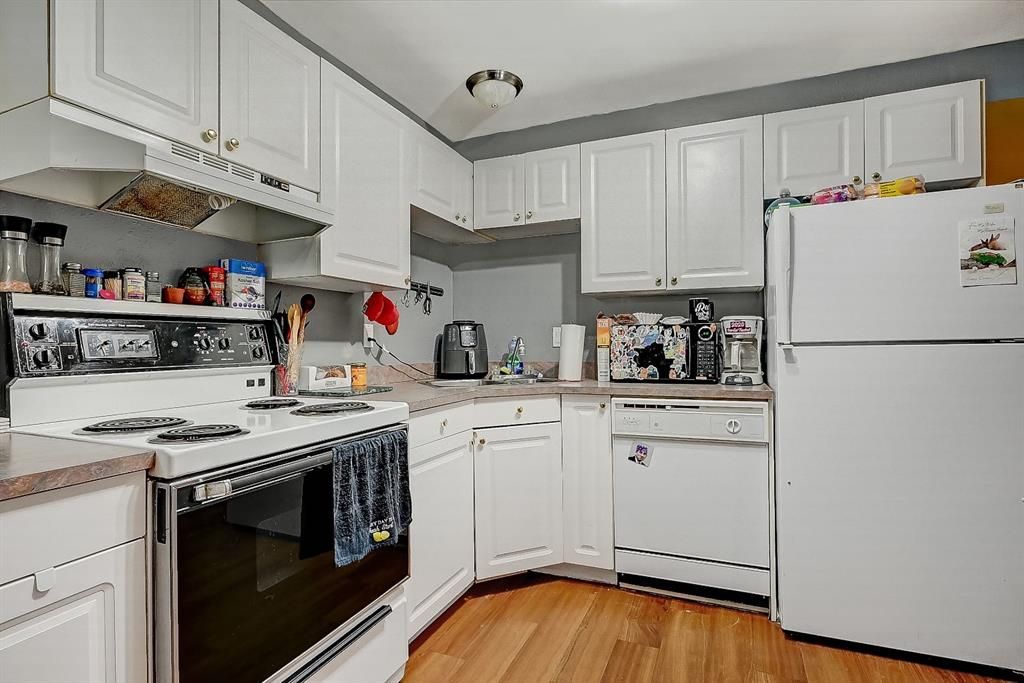 10036 107 Avenue  - Photo 15