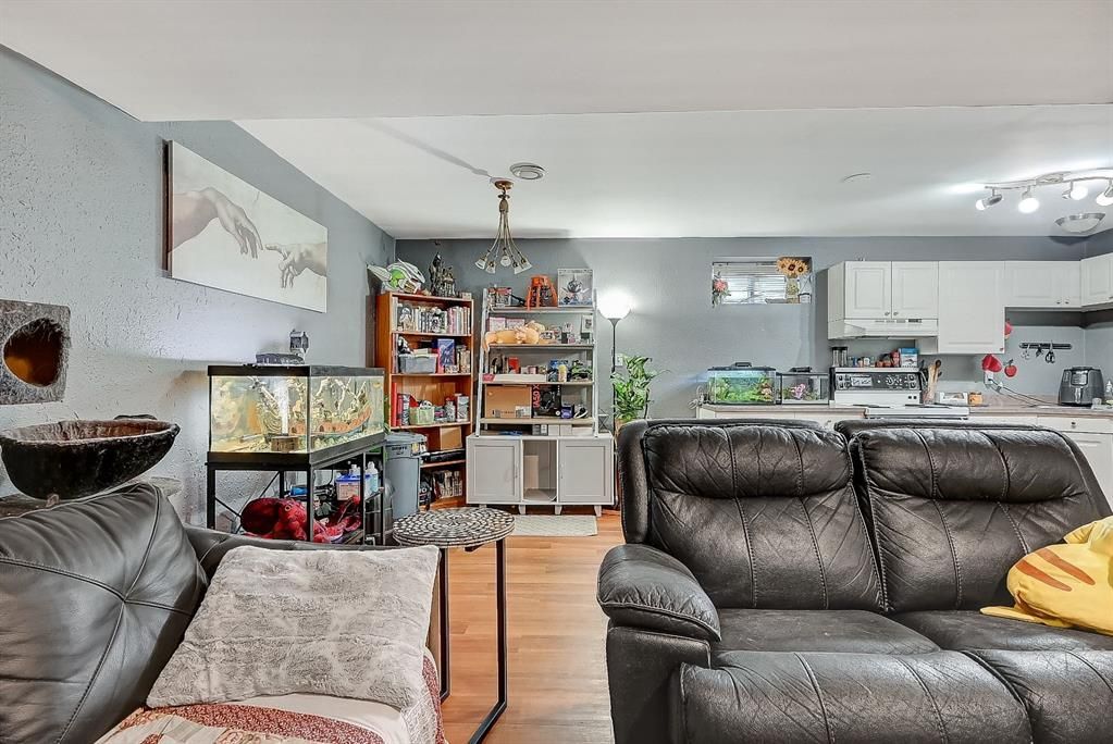10036 107 Avenue  - Photo 19