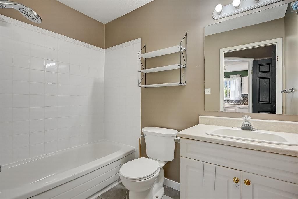 10036 107 Avenue  - Photo 9