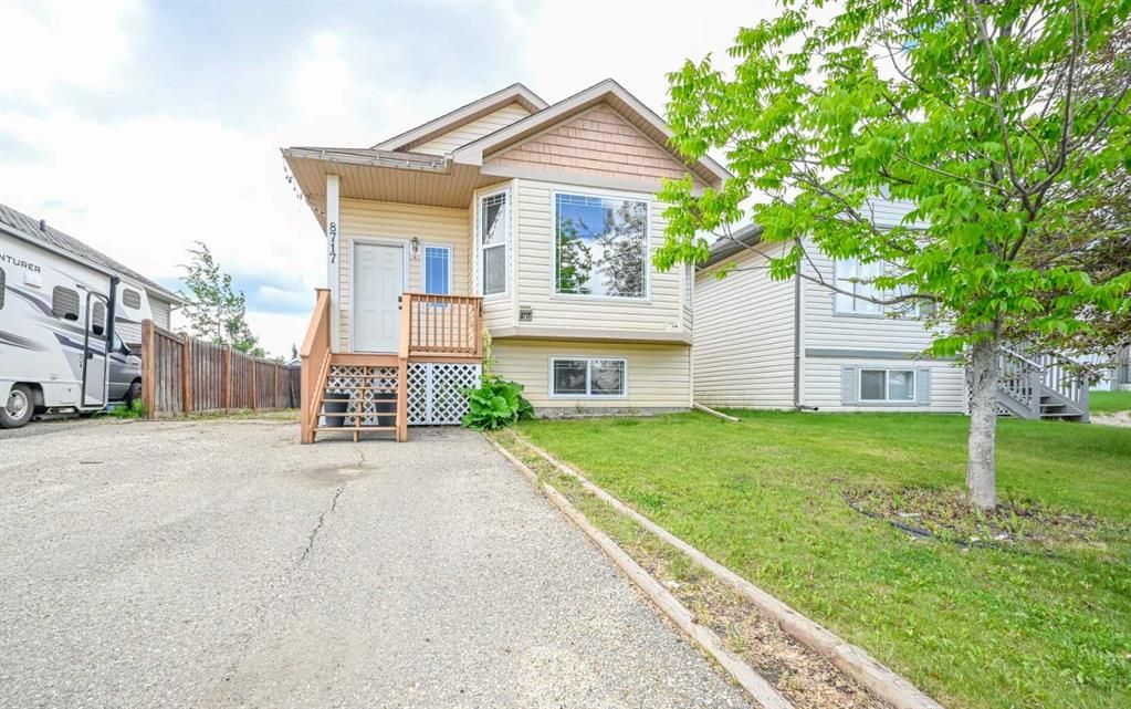 8717 62 Avenue - Photo 1