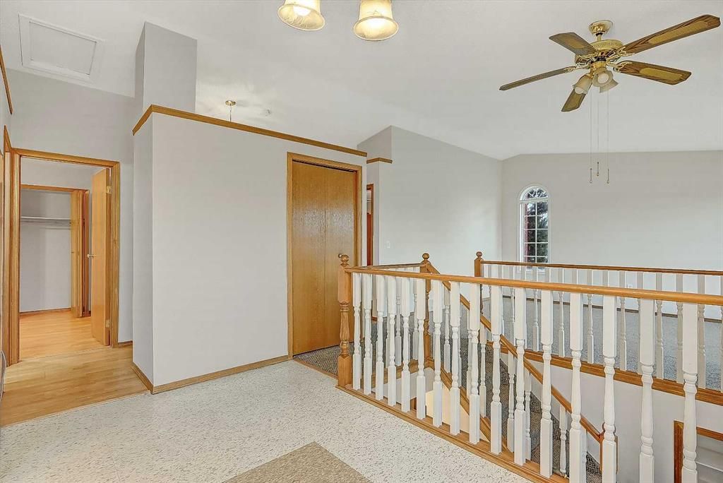 10315 Michaelis Boulevard  - Photo 10