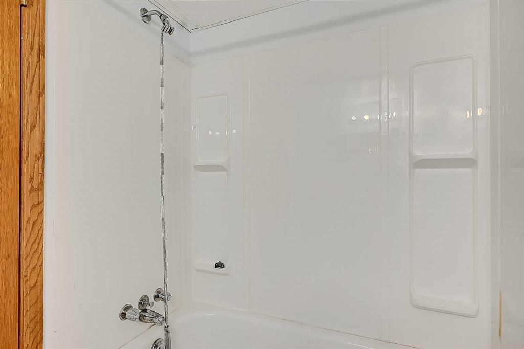10315 Michaelis Boulevard  - Photo 21