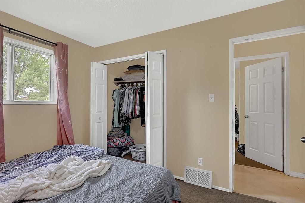 9904 71A Avenue  - Photo 13