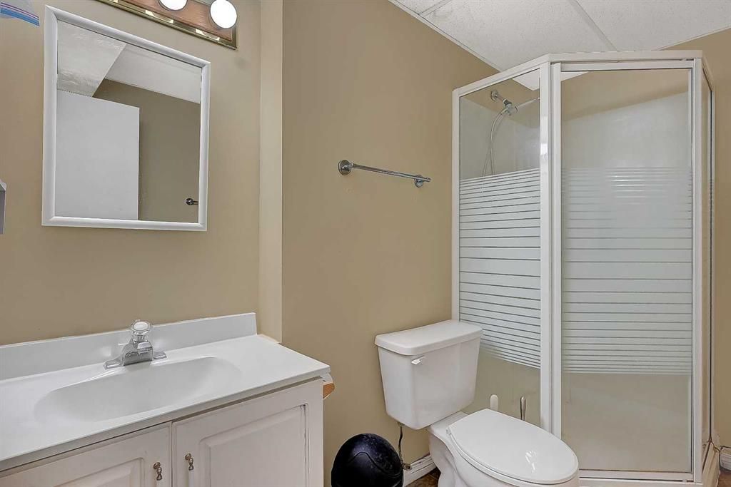 9904 71A Avenue  - Photo 19