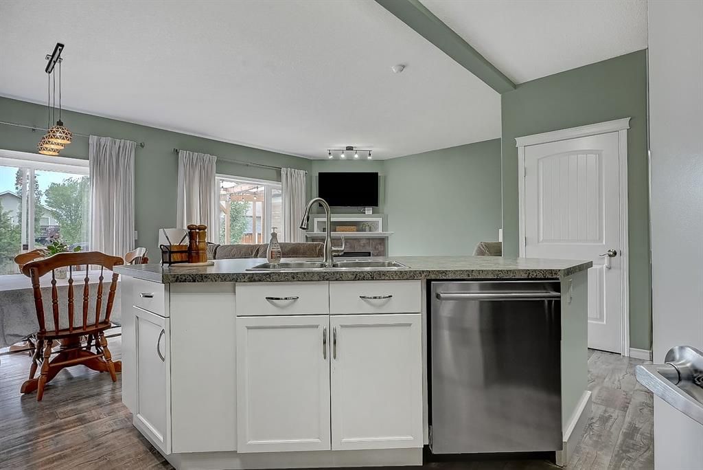 8522 102 Avenue  - Photo 8