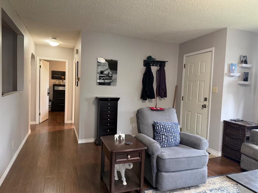 10107 90 Avenue  - Photo 14