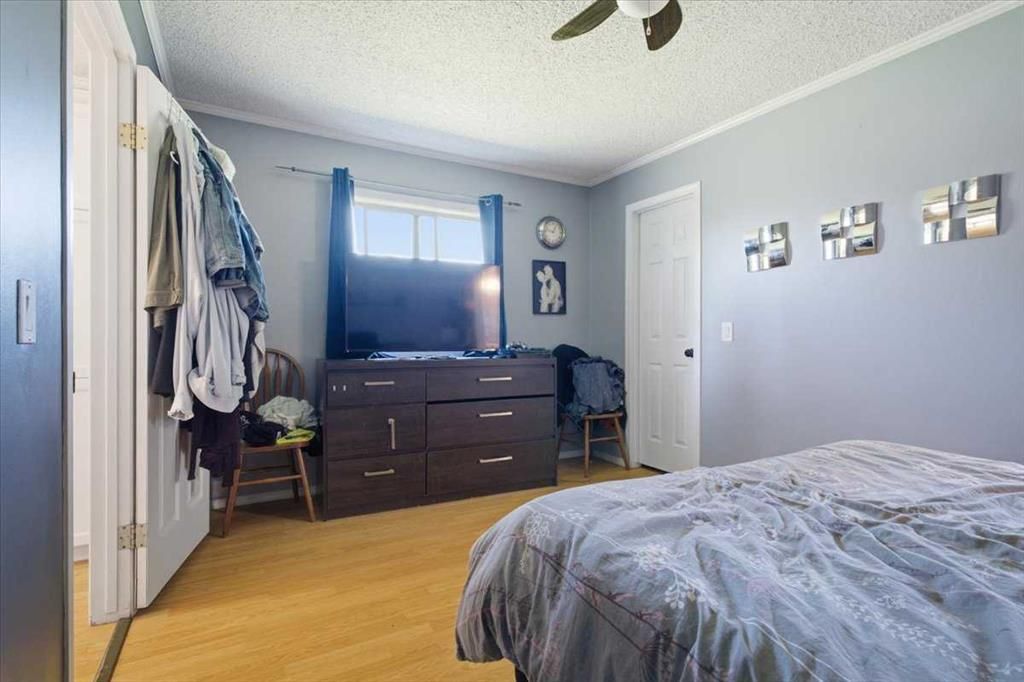 35013 Highway 670   - Photo 13