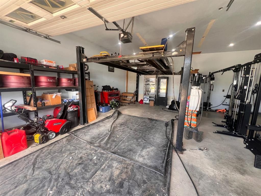 1114 6 Avenue W   - Photo 24
