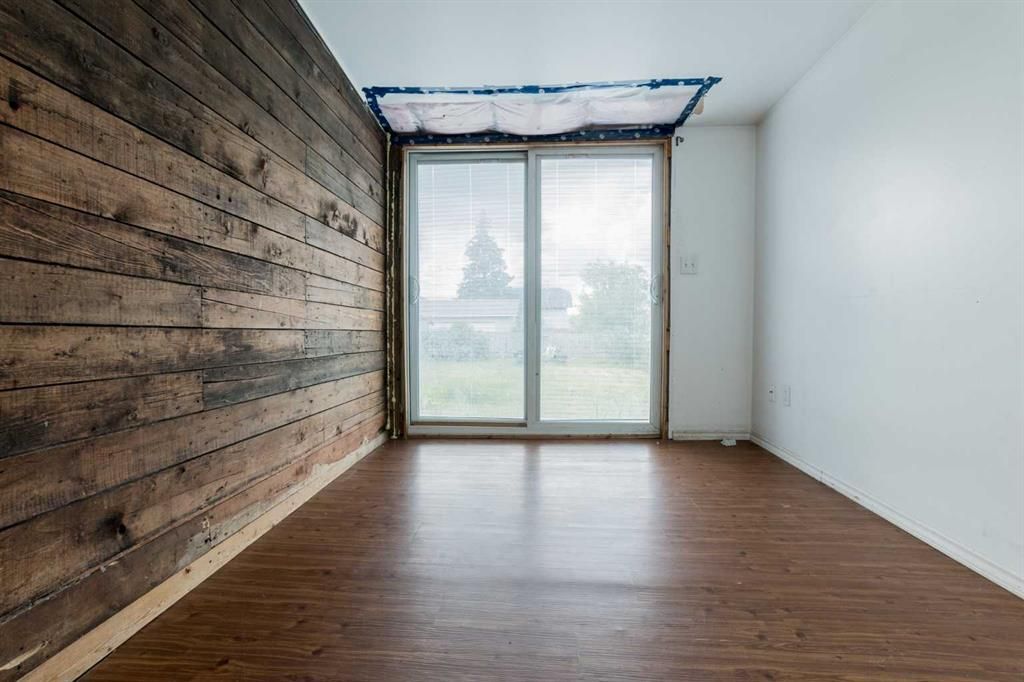 206 7th Street  - Photo 13