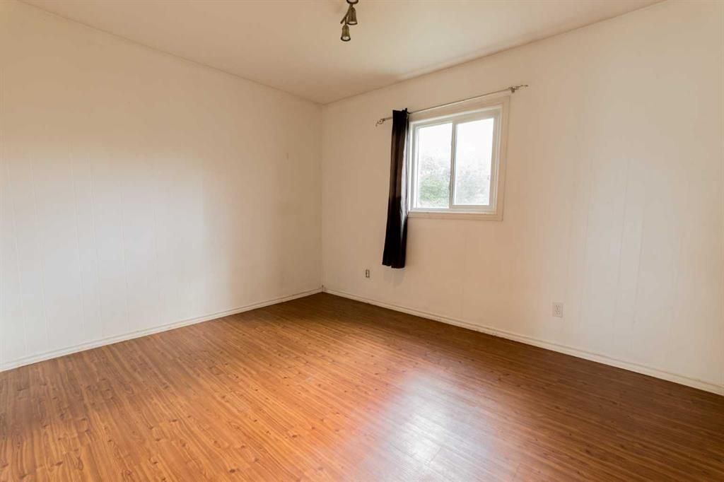 206 7th Street  - Photo 16