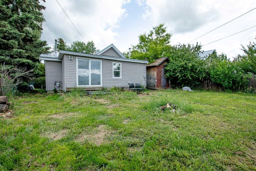 206 7th Street  - Photo 22