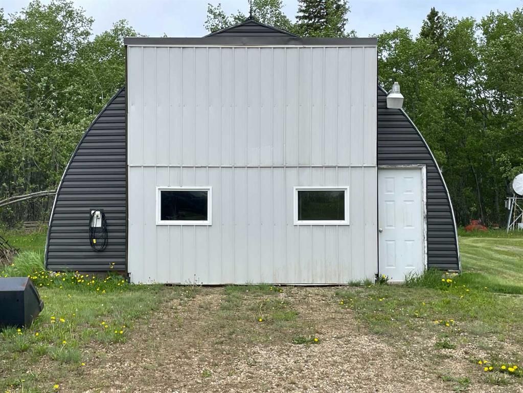 770052 RGE RD 52  NW - Photo 20