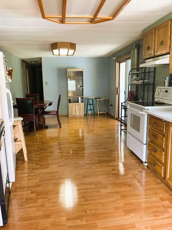 770052 RGE RD 52  NW - Photo 8