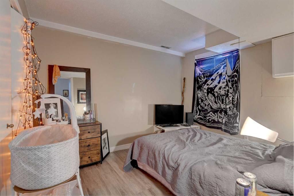 9809 98 Avenue  - Photo 27