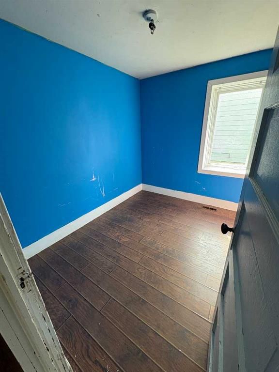 4804 46th Avenue  - Photo 12