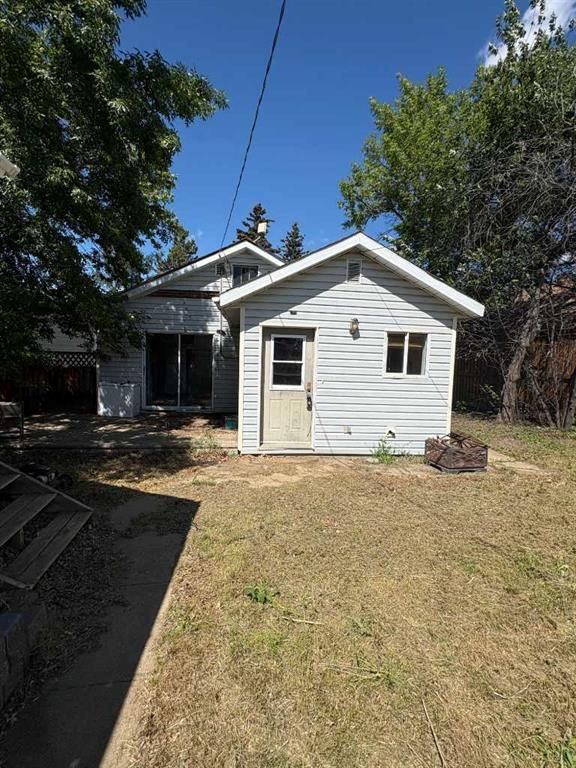 4804 46th Avenue  - Photo 4