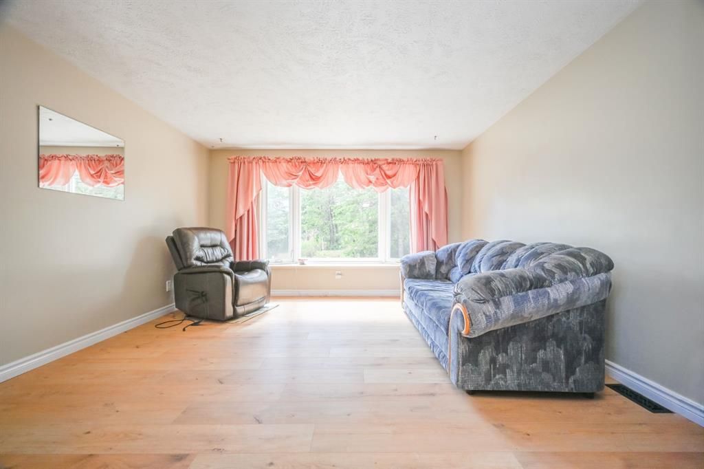 89, 704041 72 Range  - Photo 15