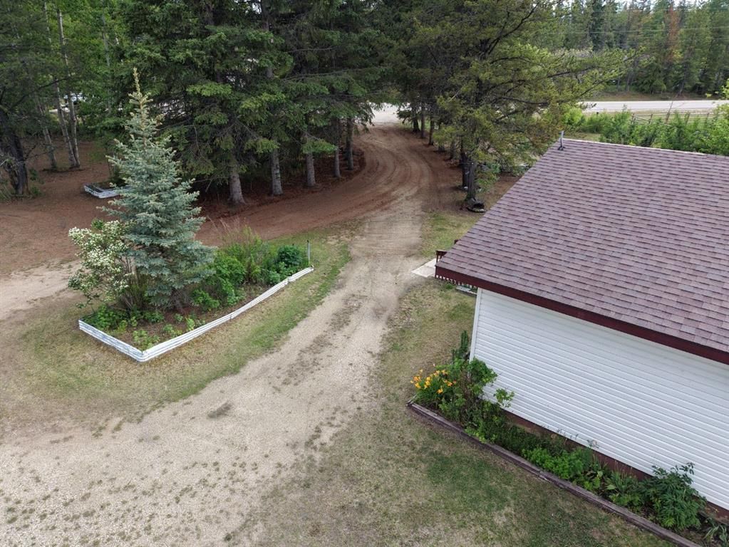 89, 704041 72 Range  - Photo 32