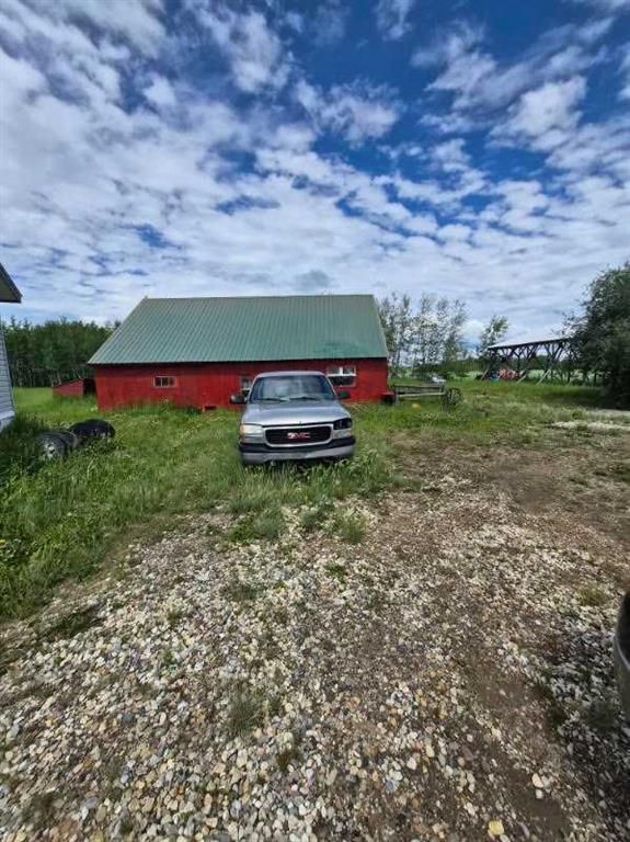 734045 Range Road 112   - Photo 4
