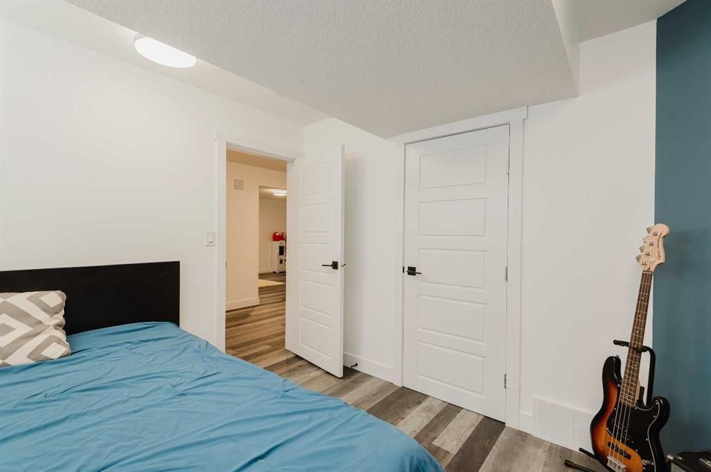 8805 85A Avenue  - Photo 43