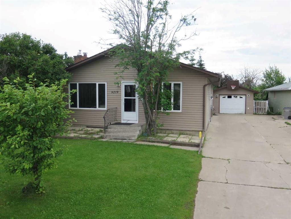 9219 97 Avenue  - Photo 2
