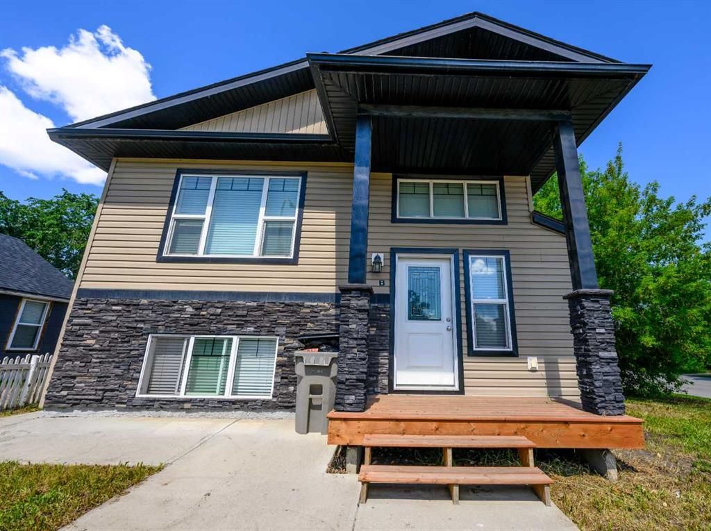 A &amp; B, 9302 100 Avenue  - Photo 1