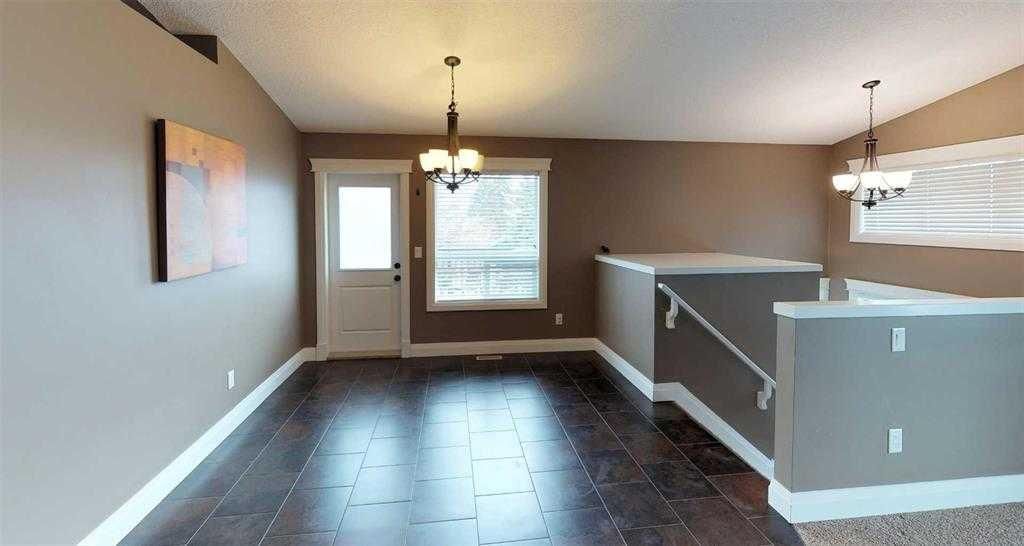 A &amp; B, 9302 100 Avenue  - Photo 12