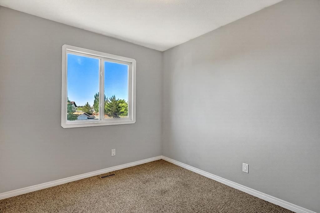 9021 95 Avenue  - Photo 13