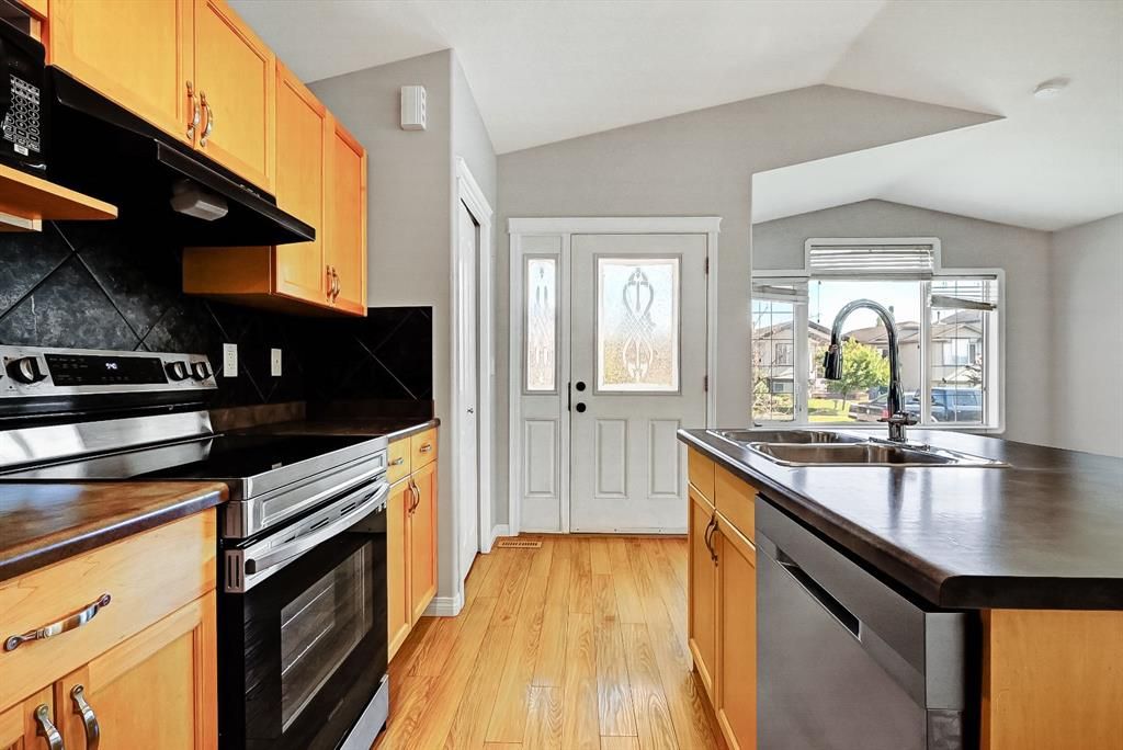 9021 95 Avenue  - Photo 7