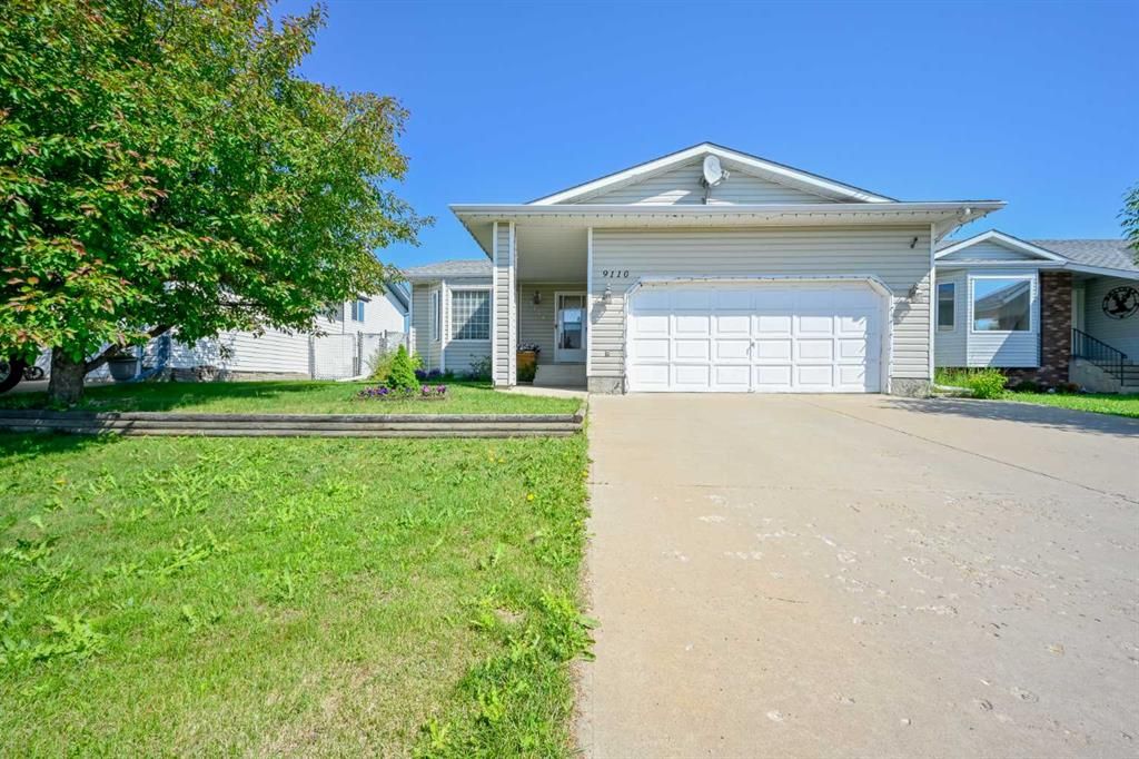 9110 107 Avenue - Photo 1
