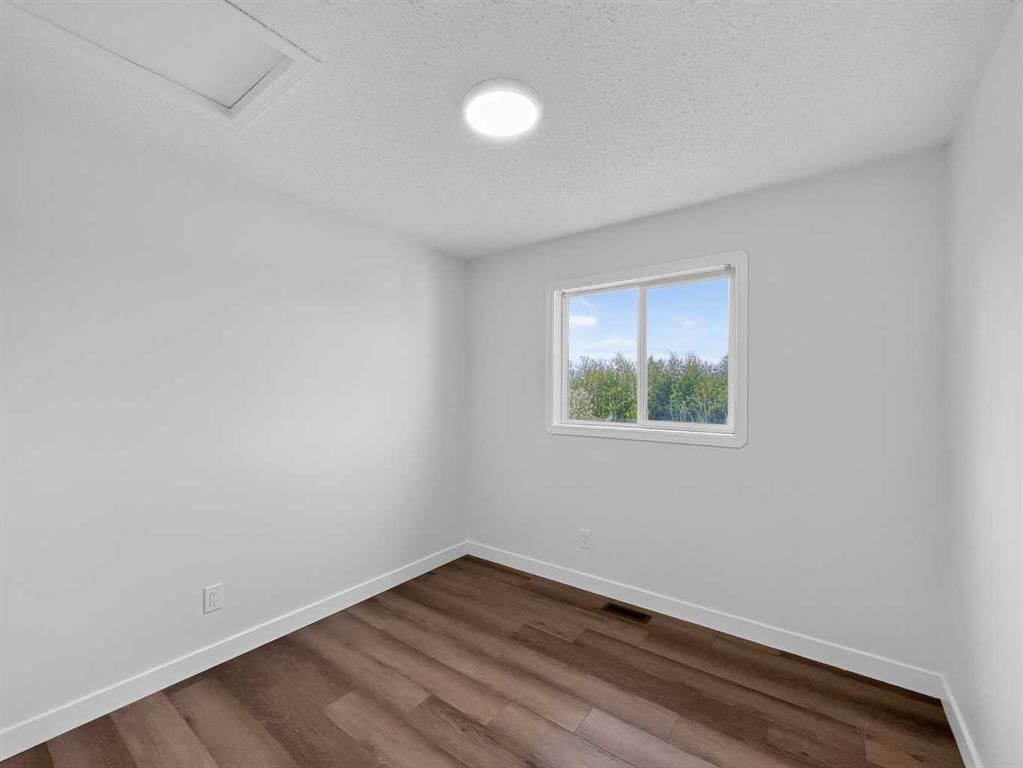 9222 115 Avenue  - Photo 13