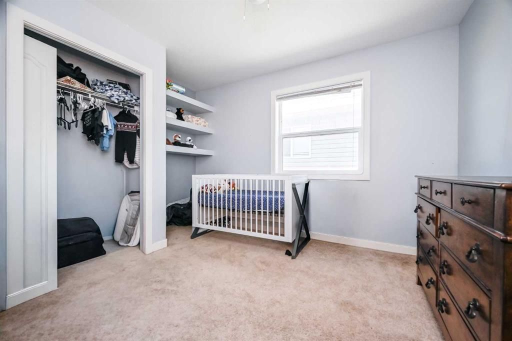 7018 90 Street  - Photo 13