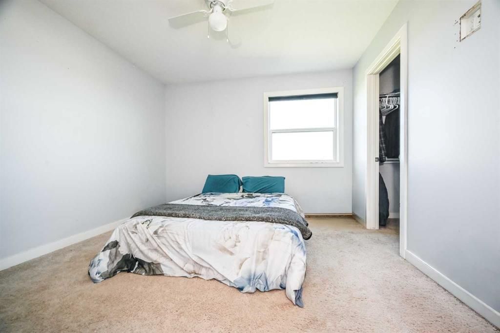 7018 90 Street  - Photo 14