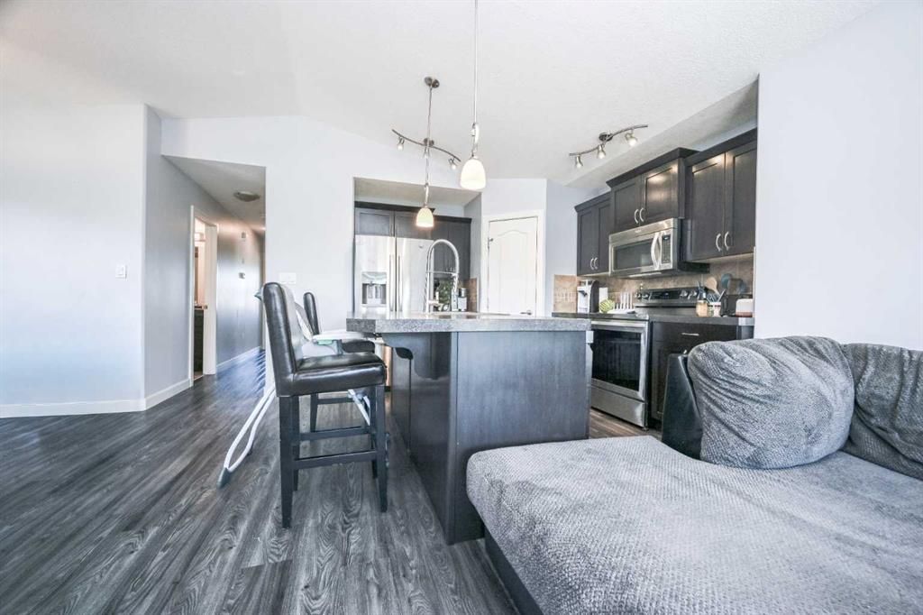 7018 90 Street  - Photo 6