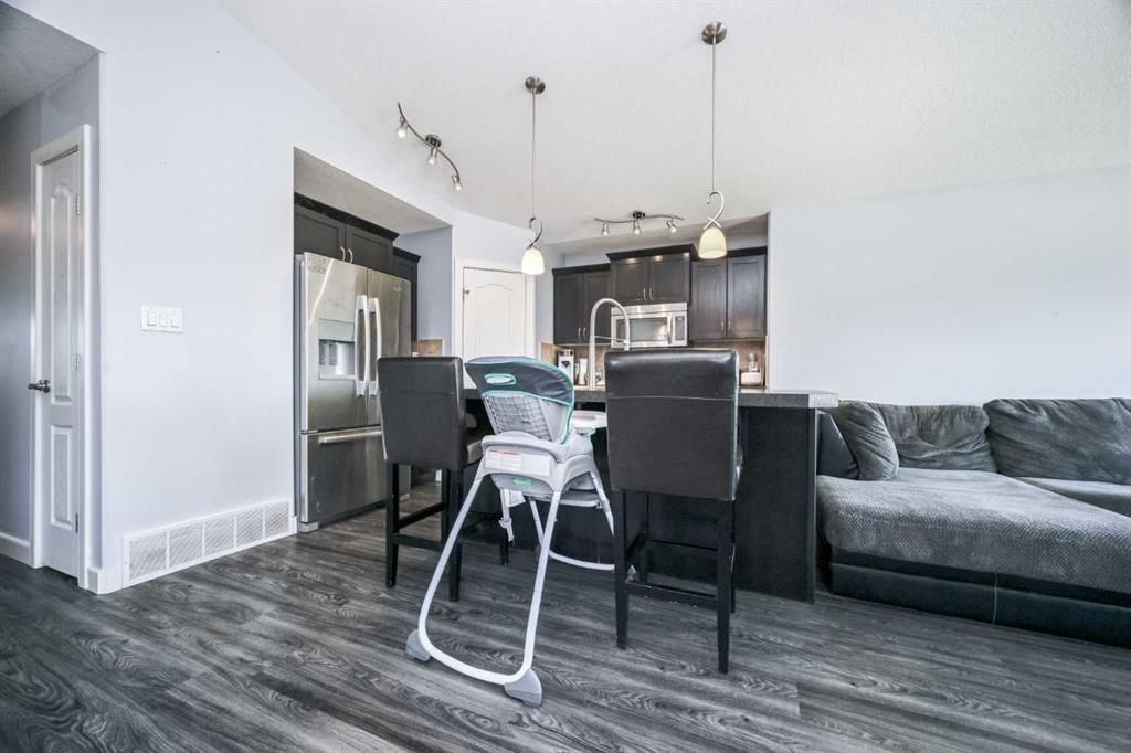 7018 90 Street  - Photo 8