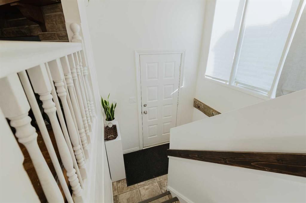 9410 70 Avenue  - Photo 3