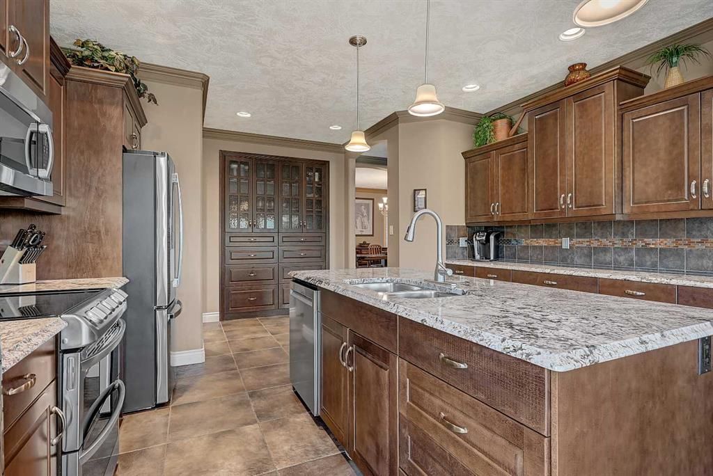 1130 Redlow Drive  - Photo 9
