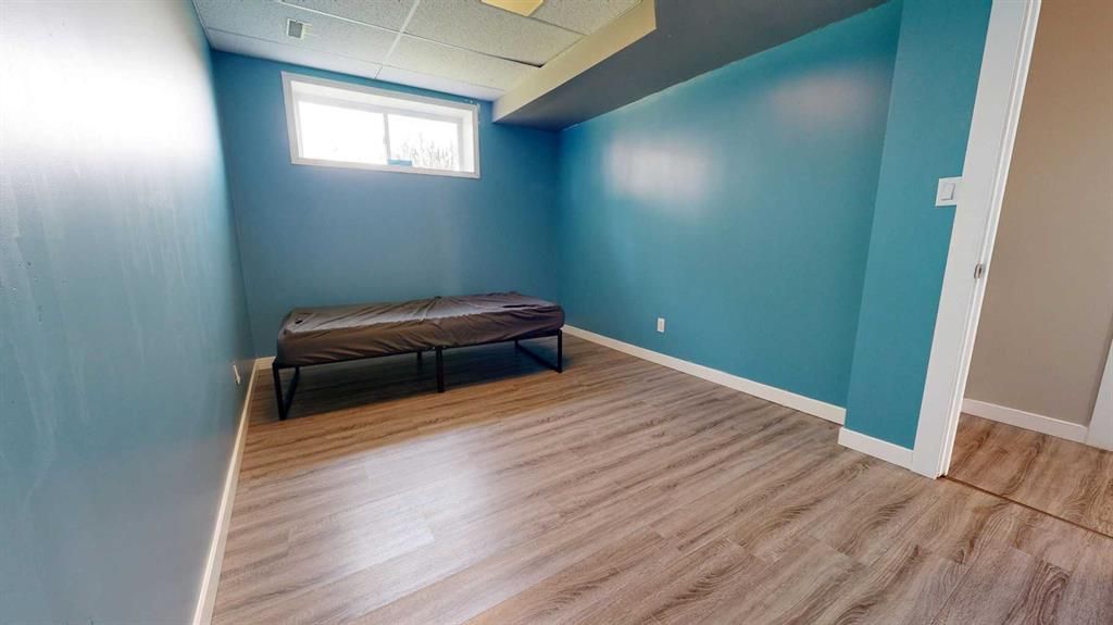 7914 115A Street  - Photo 22