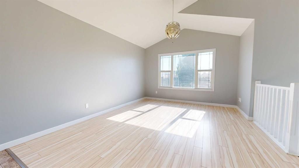 7914 115A Street  - Photo 6